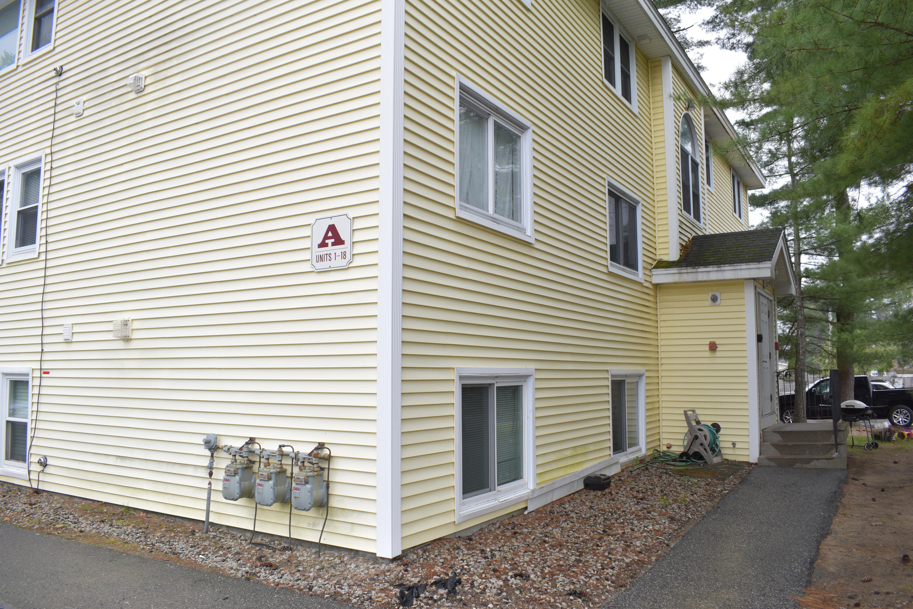 18 Smithwheel Road Old Orchard Beach ME 04064