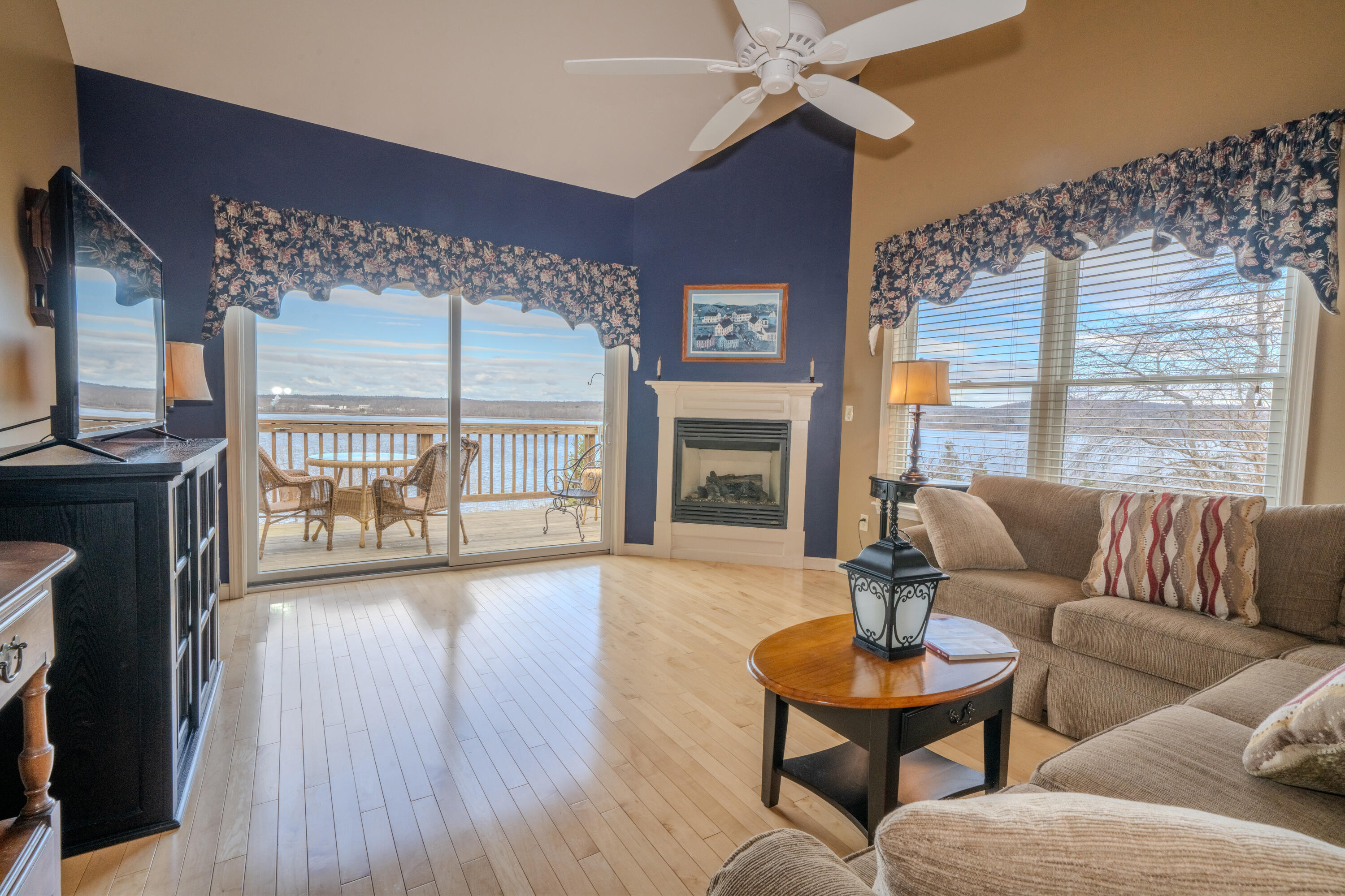 12 Harbor View Drive Stockton Springs ME 04981
