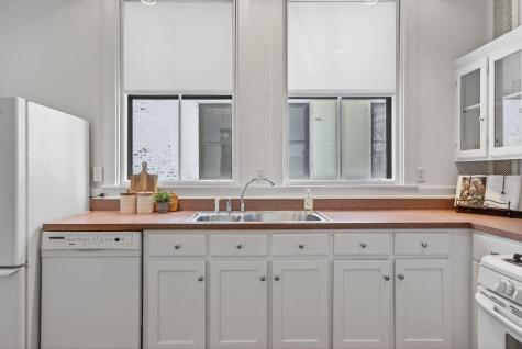 94 Neal Street Portland ME 04102