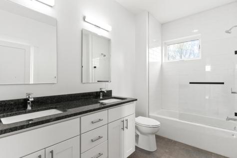 531 Westbrook Street South Portland ME 04106