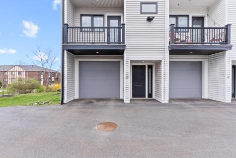 531 Westbrook Street South Portland ME 04106