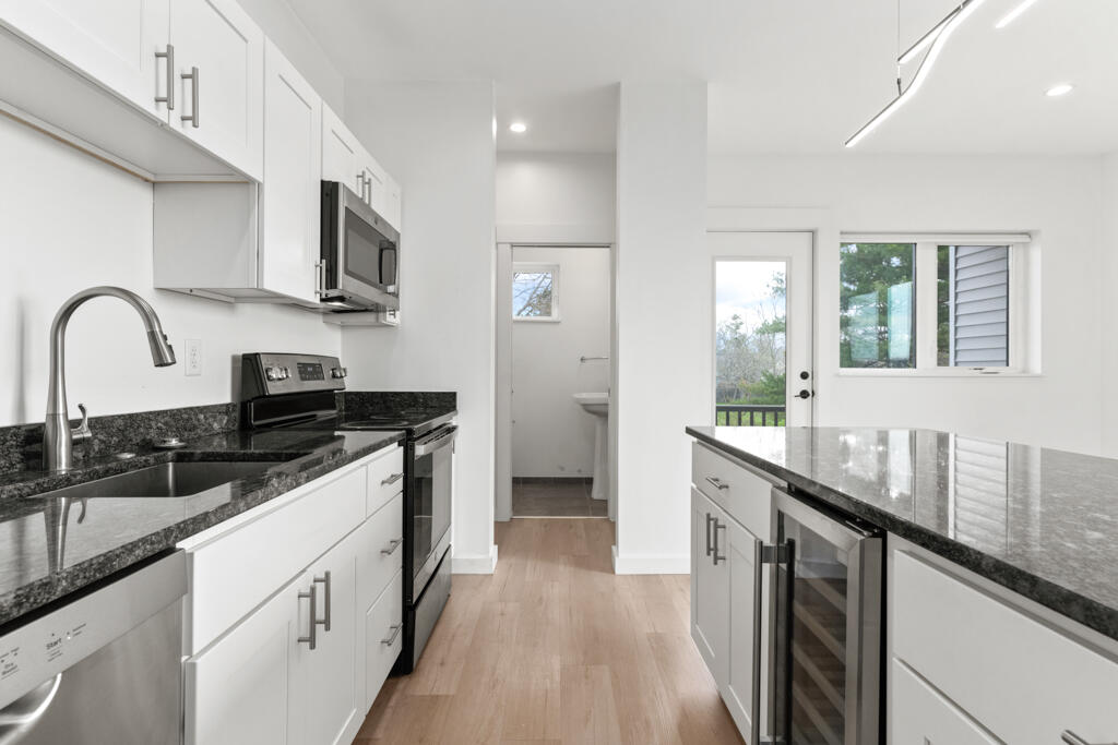 531 Westbrook Street South Portland ME 04106