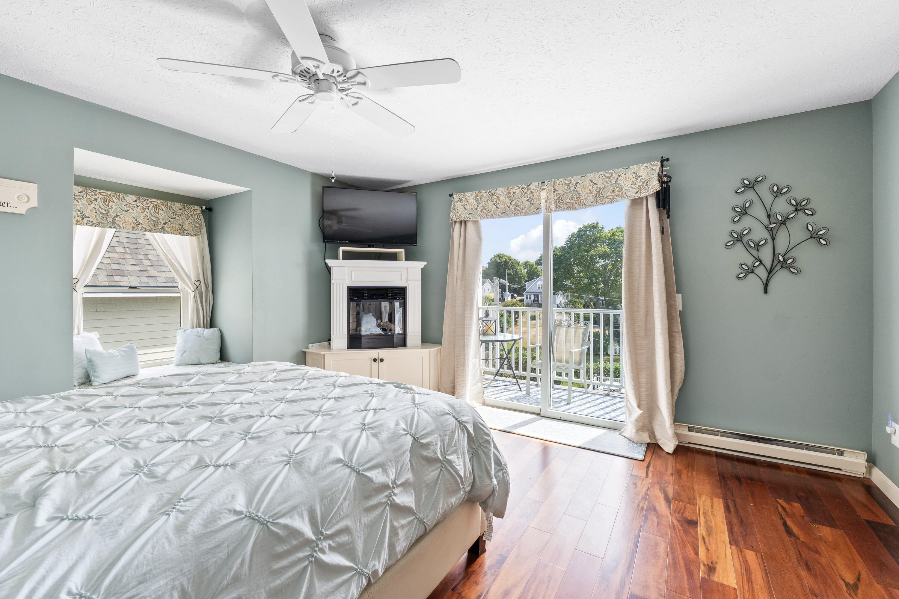 39 Ocean Avenue York ME 03909