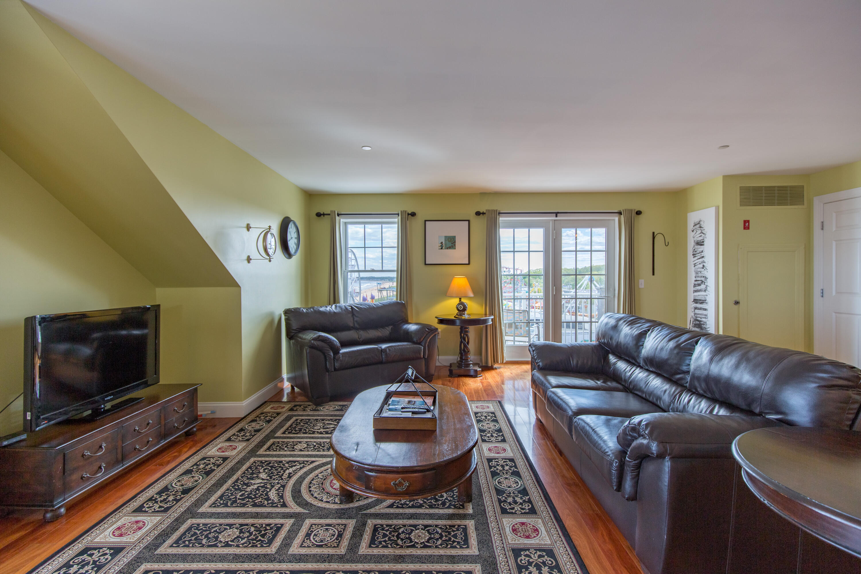 1 E Grand Avenue Old Orchard Beach ME 04064