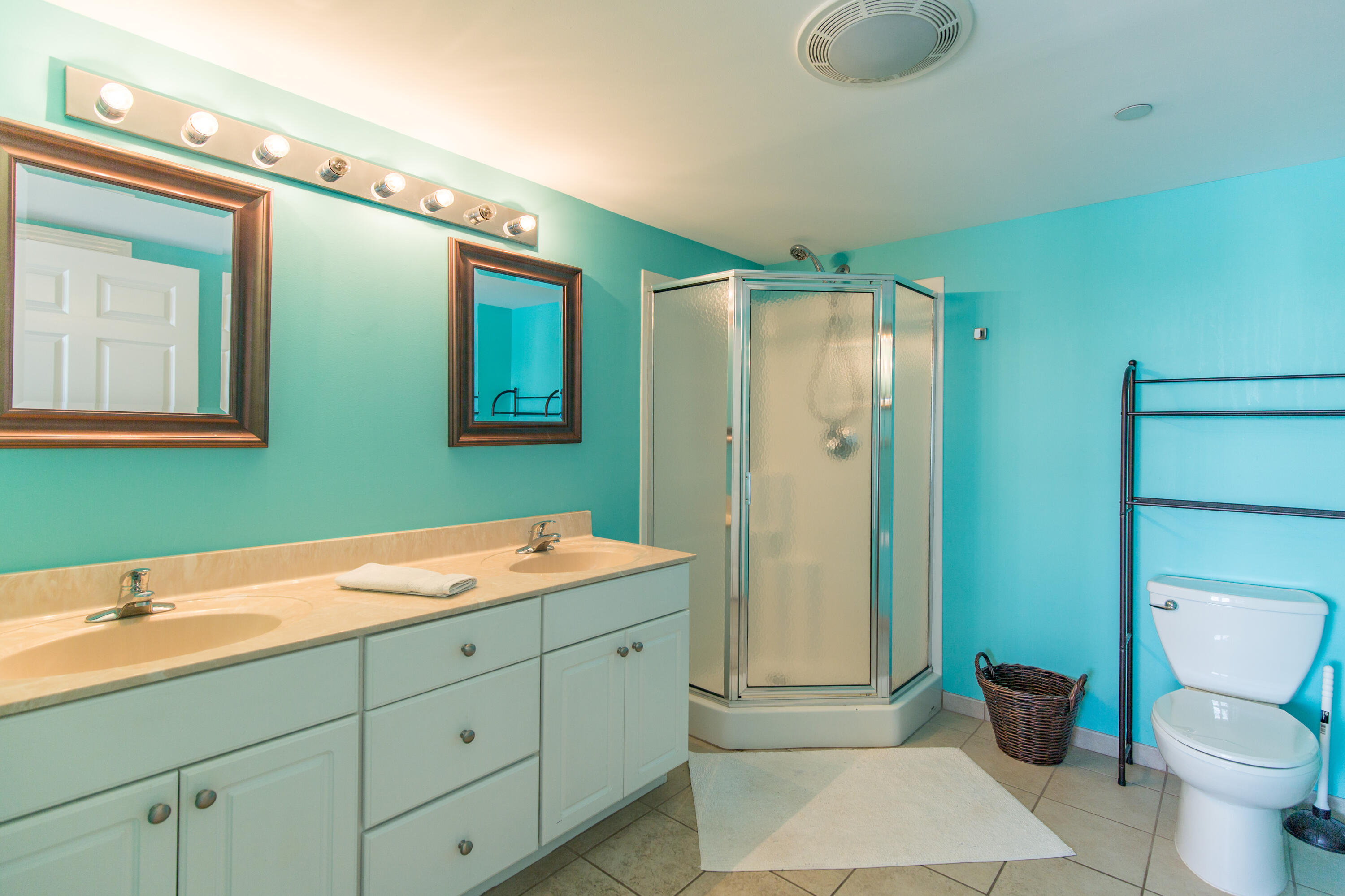 1 E Grand Avenue Old Orchard Beach ME 04064