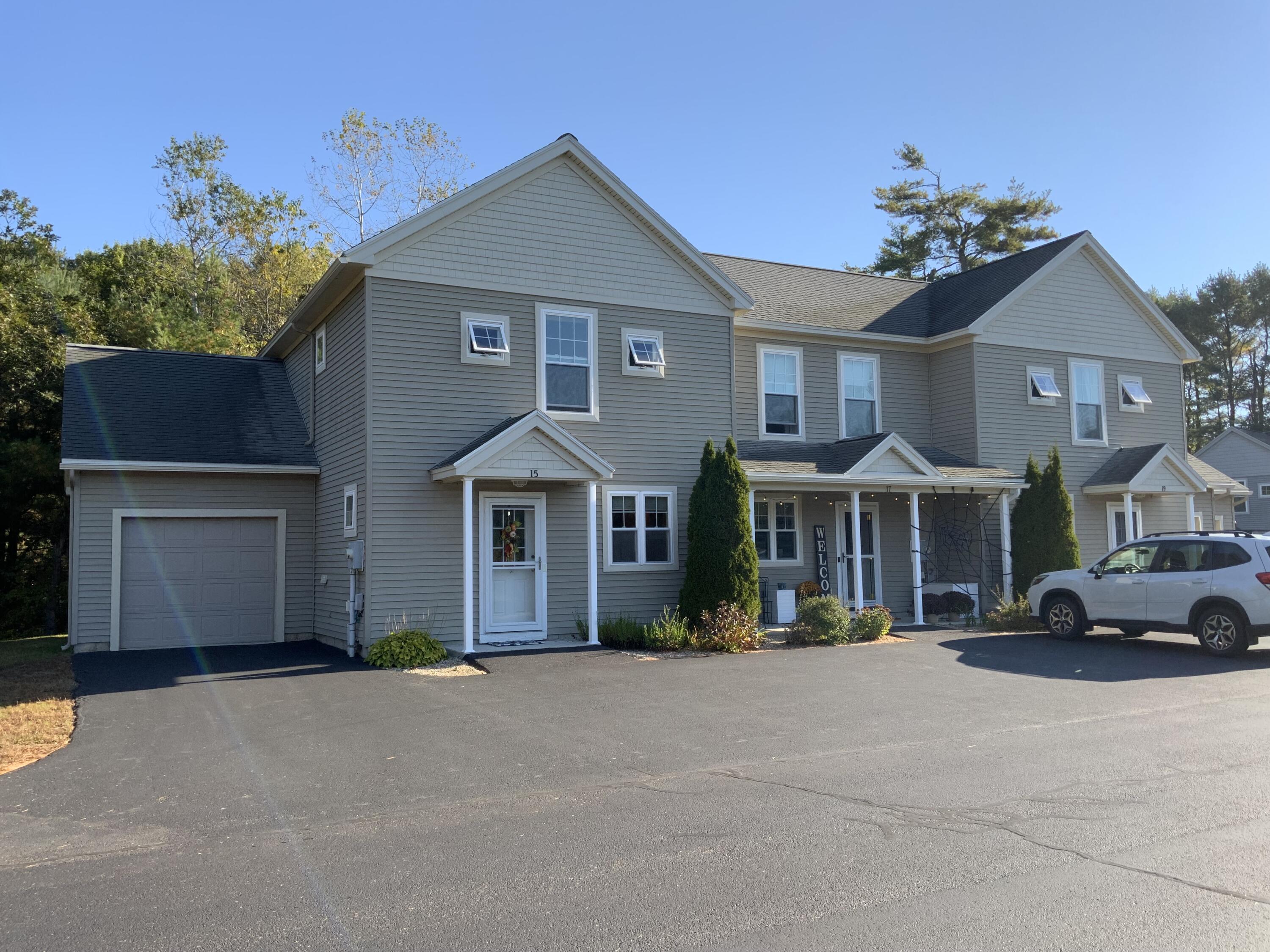 15 Edgefield Lane Brunswick ME 04011