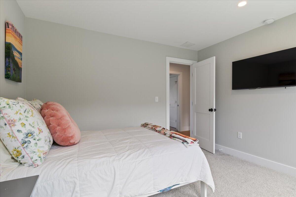 5 Cobblestone Street Falmouth ME 04105