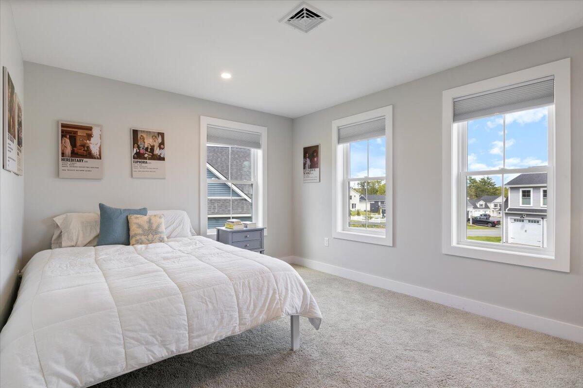 5 Cobblestone Street Falmouth ME 04105