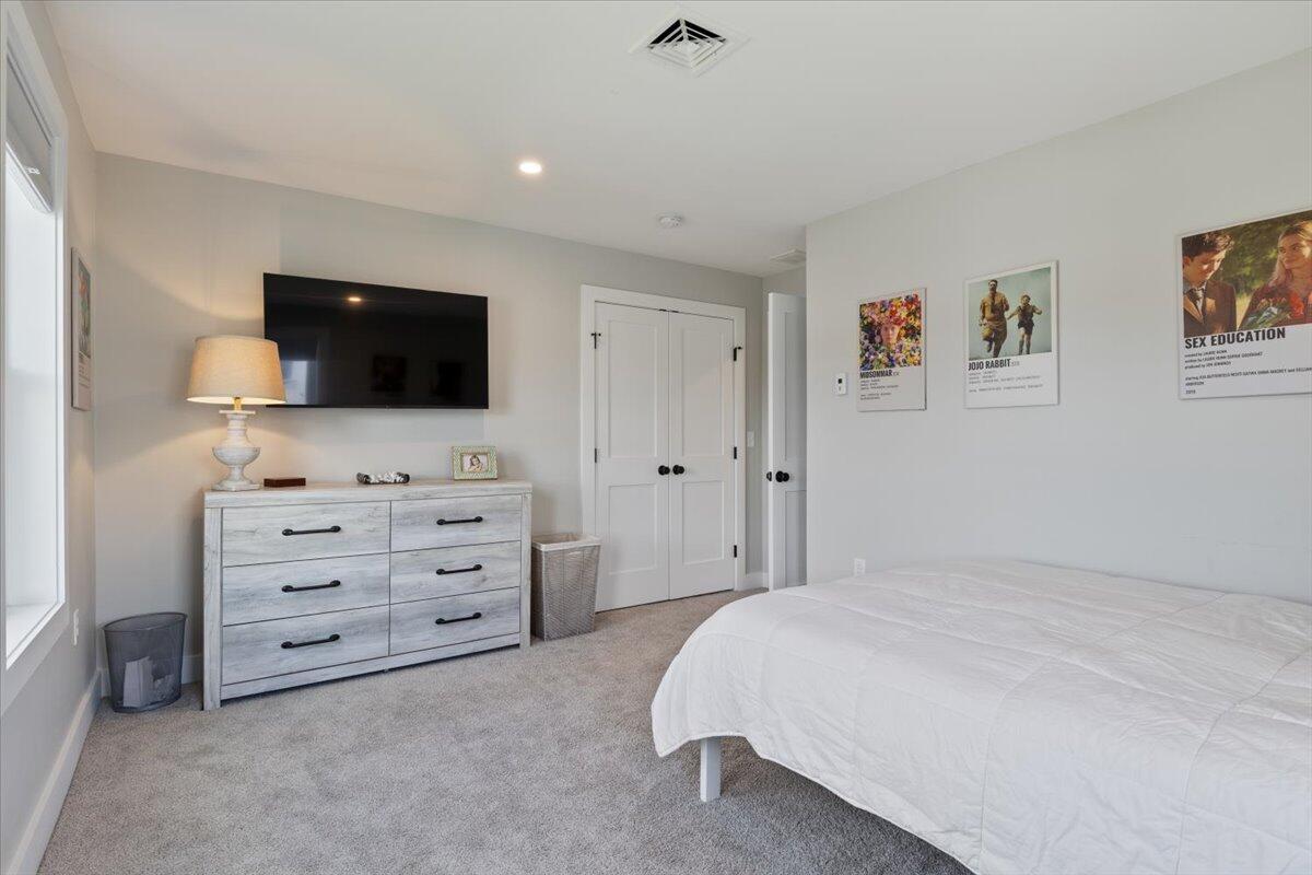 5 Cobblestone Street Falmouth ME 04105