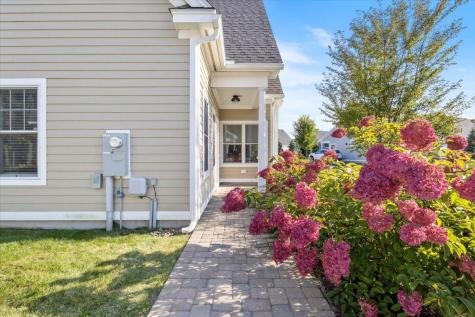 63 Kenneth Roberts Way Arundel ME 04046