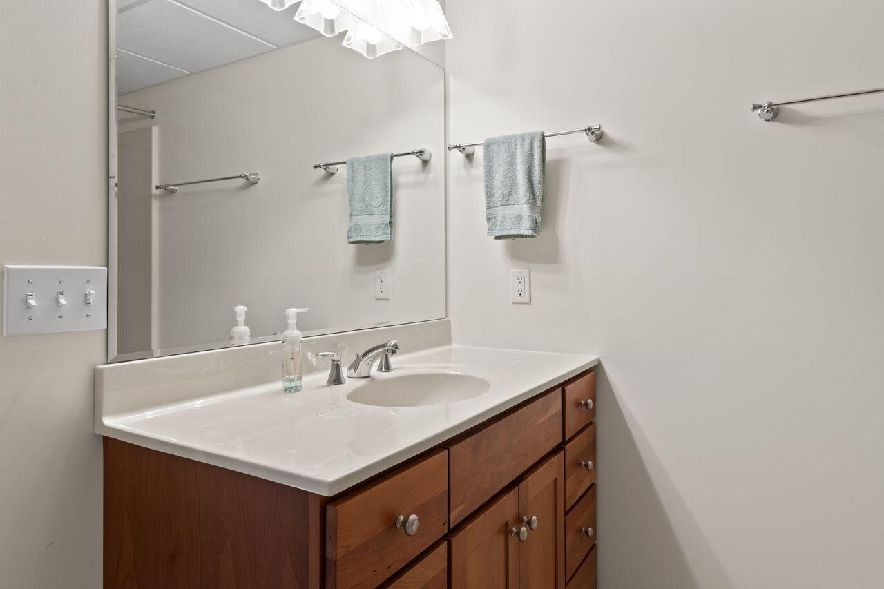 5 Torry Pine Drive Cumberland ME 04110