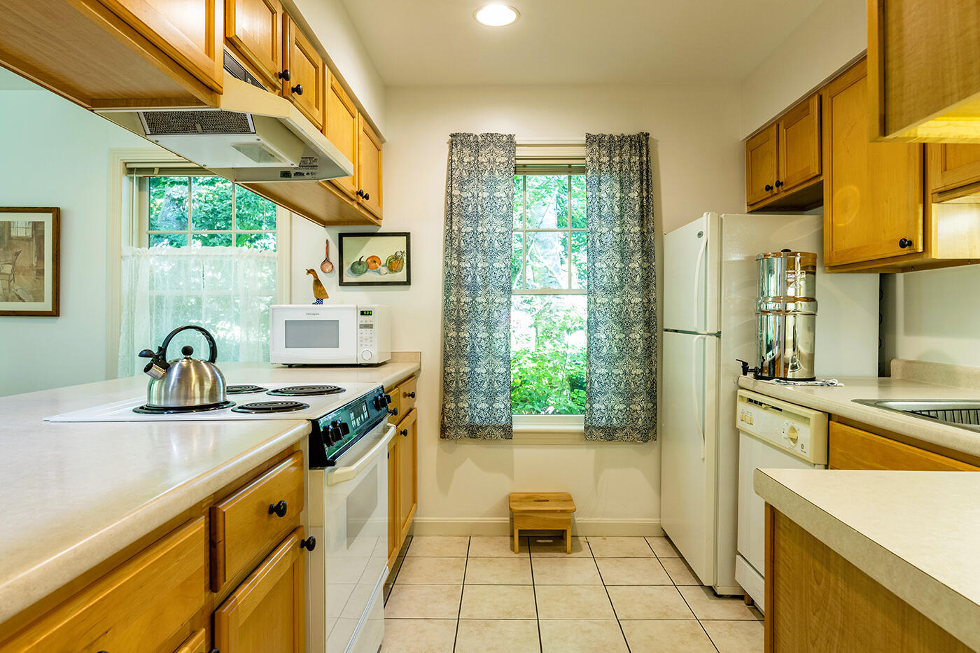 12 Dockside Lane Belfast ME 04915