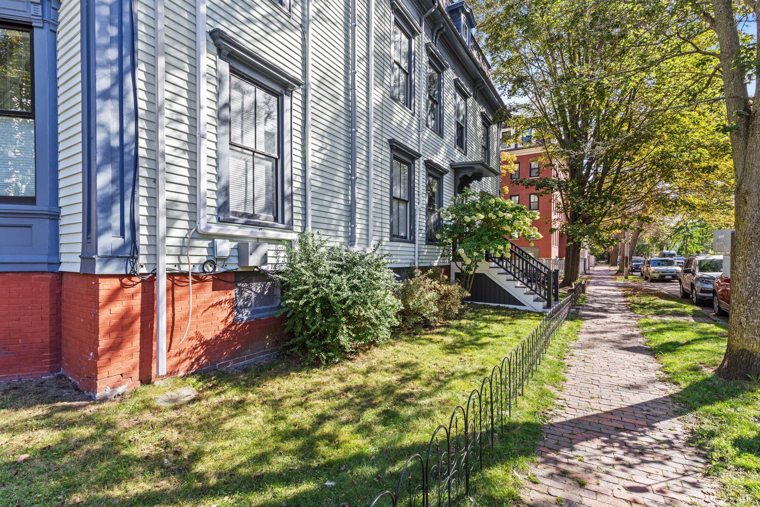 34 West Street Portland ME 04102