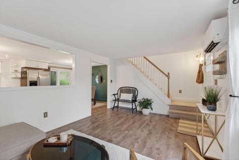 8 Day Street Saco ME 04072
