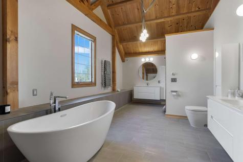 263 Long Sands Road York ME 03909