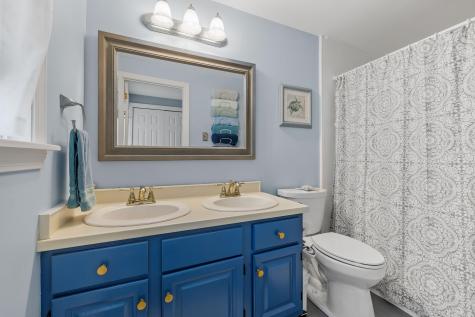 15 Benjamin Hubbard Lane Kennebunk ME 04043