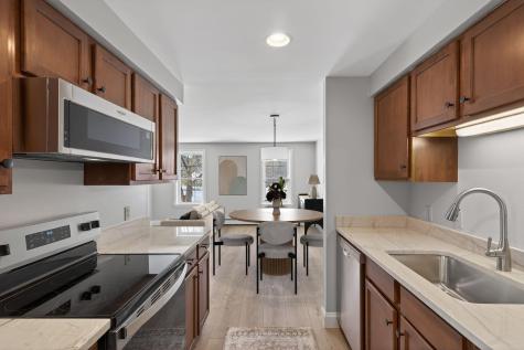 1 Elizabeth Road South Berwick ME 03908