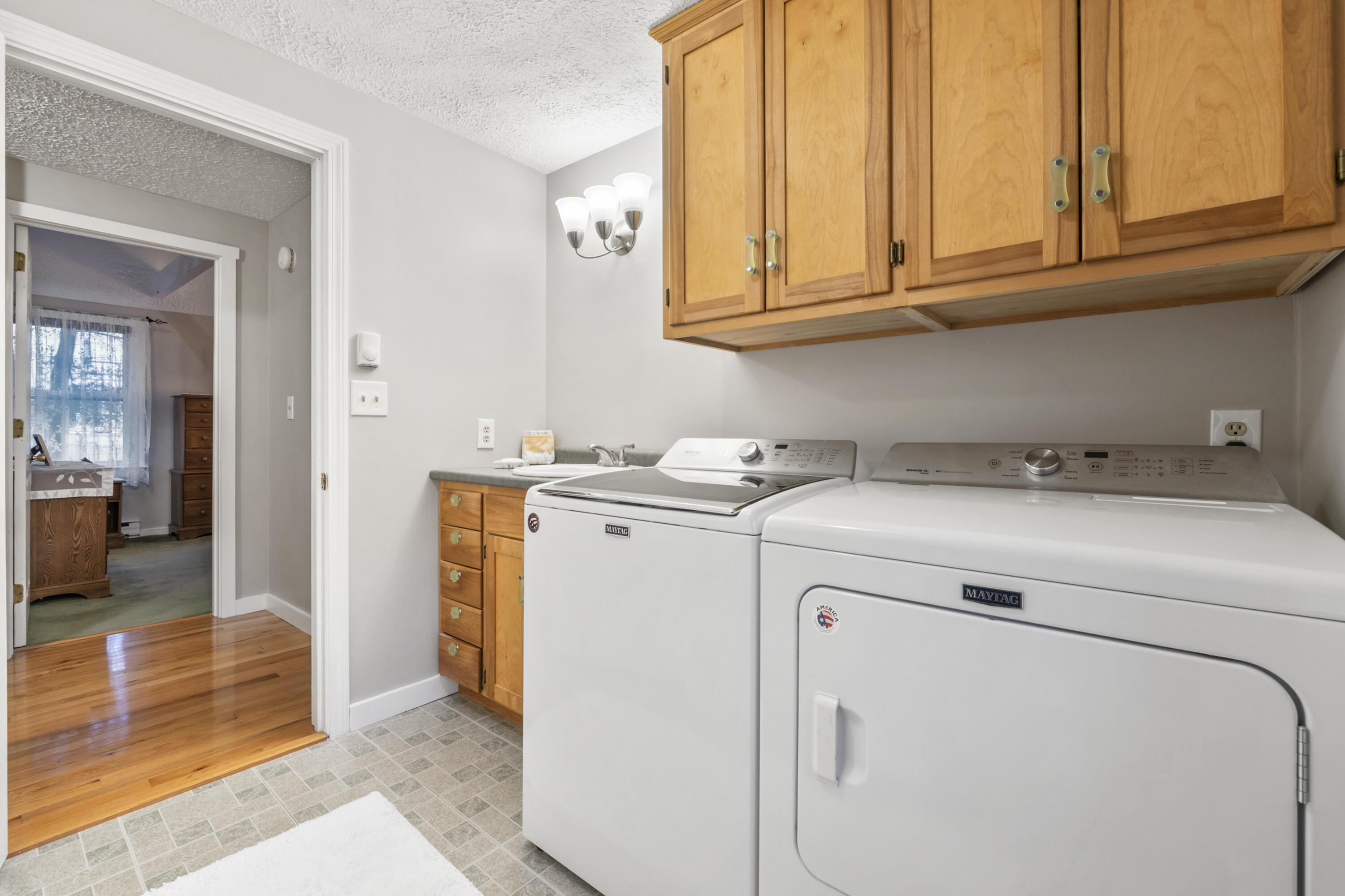 43 Munroe Lane Topsham ME 04086