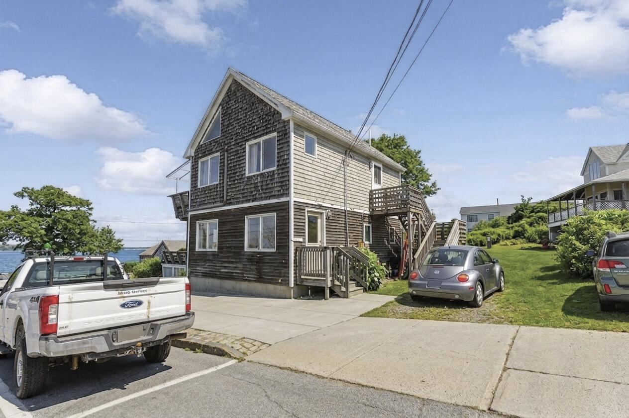 14 Welch Street Portland ME 04108