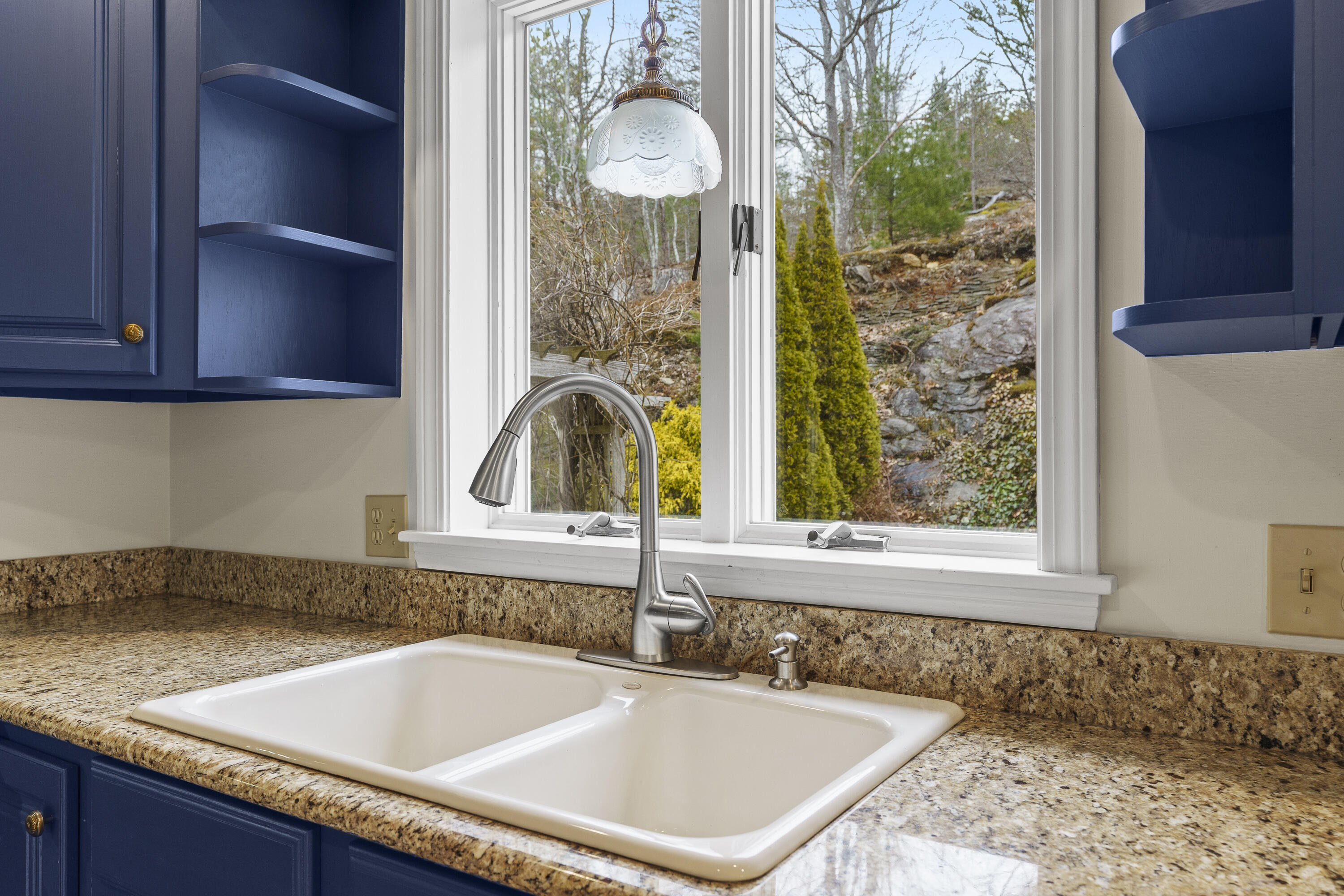 15 Village Court Boothbay Harbor ME 04538
