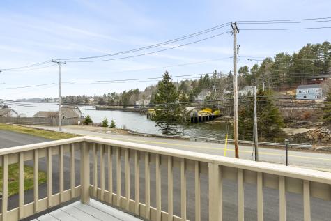 15 Village Court Boothbay Harbor ME 04538