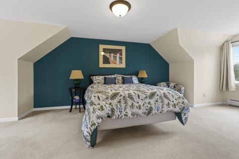 15 Village Court Boothbay Harbor ME 04538