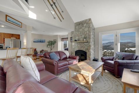 16 Jibe Road Newry ME 04261