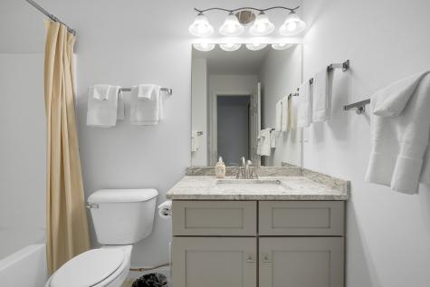 16 Jibe Road Newry ME 04261