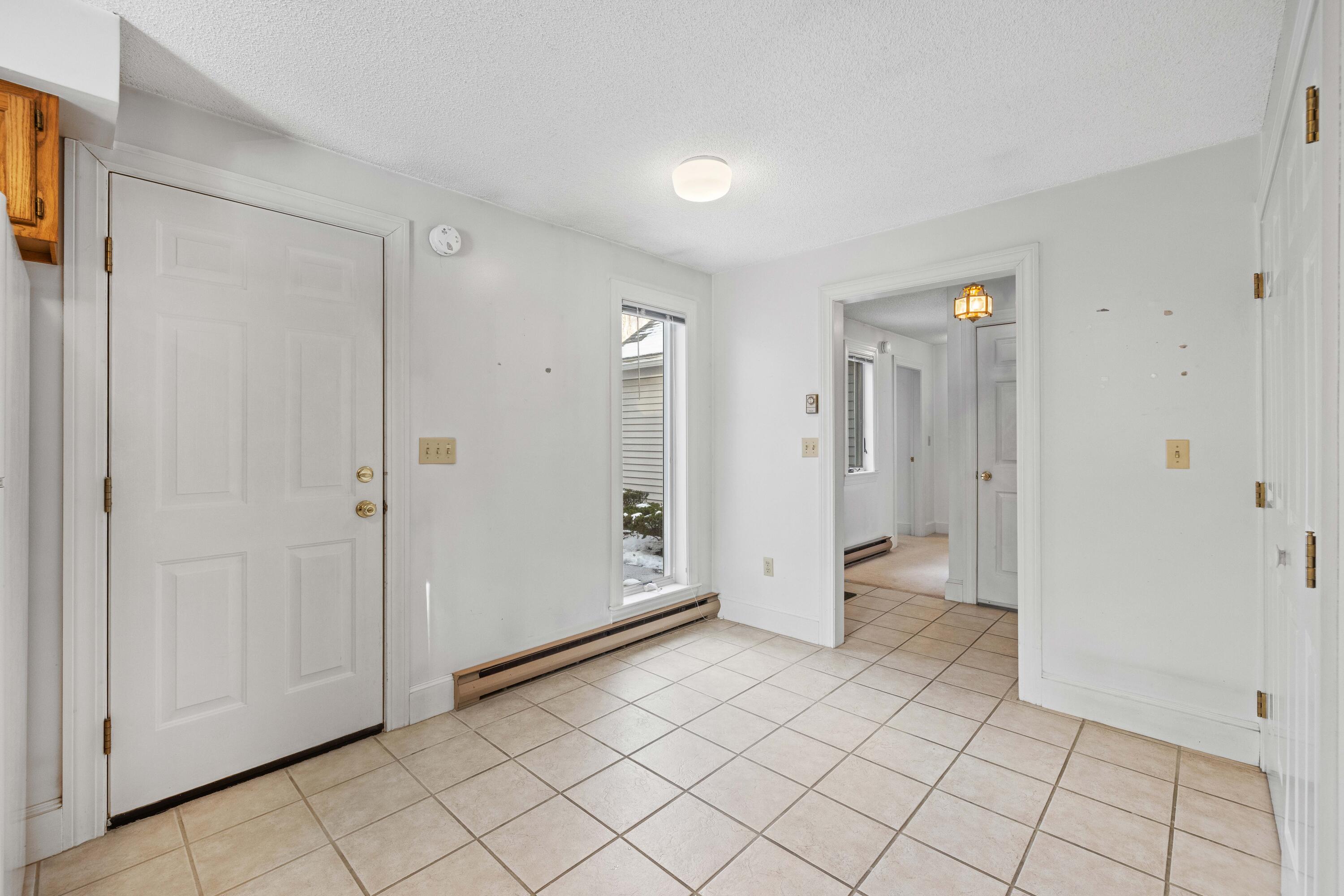 22 Oakwood Lane Kennebunk ME 04043