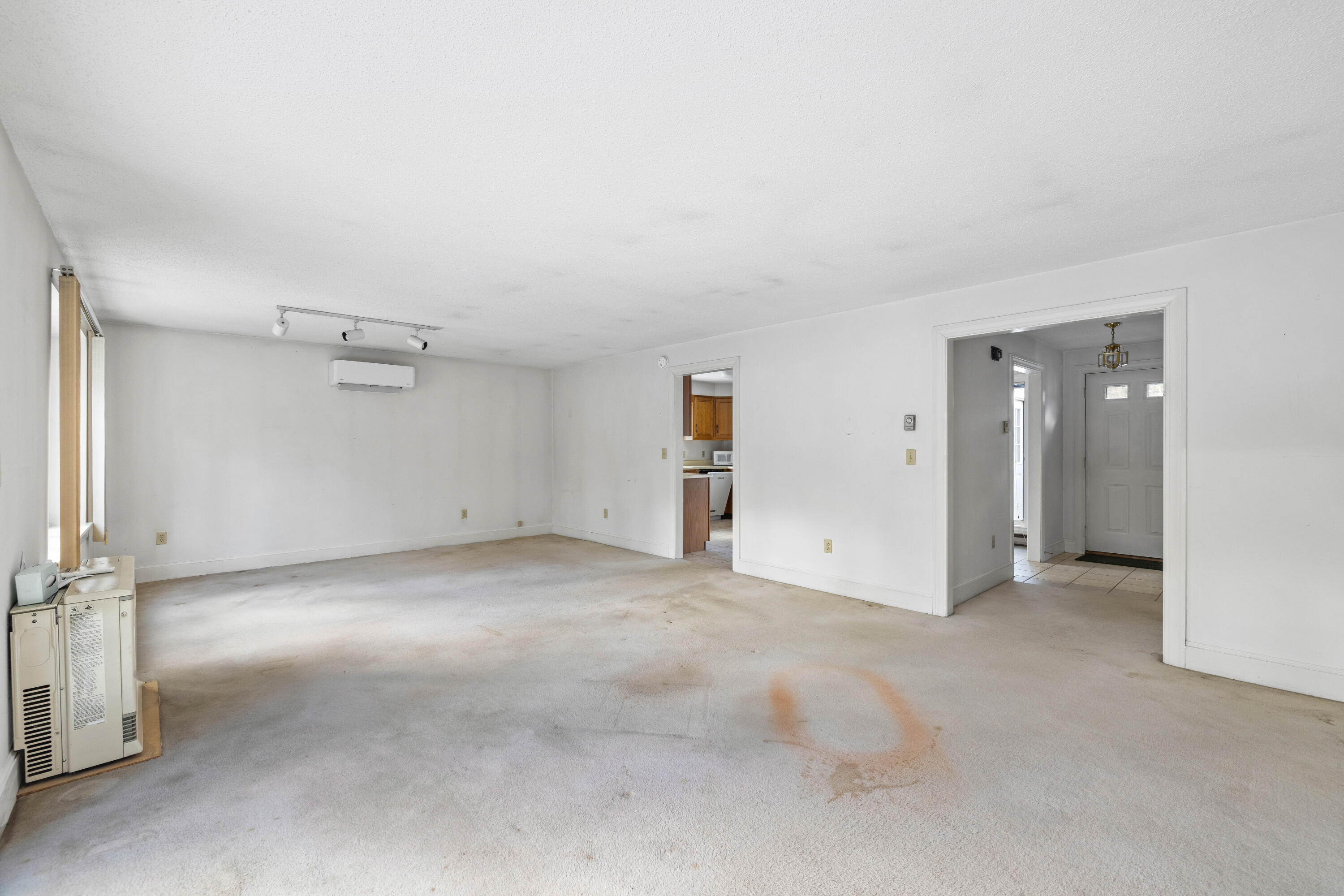 22 Oakwood Lane Kennebunk ME 04043