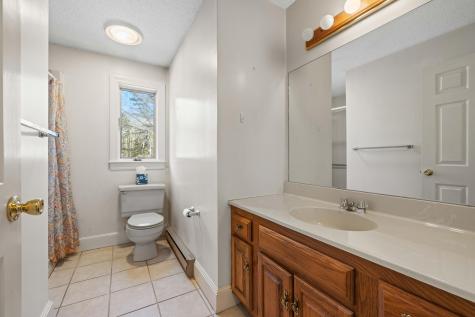 22 Oakwood Lane Kennebunk ME 04043