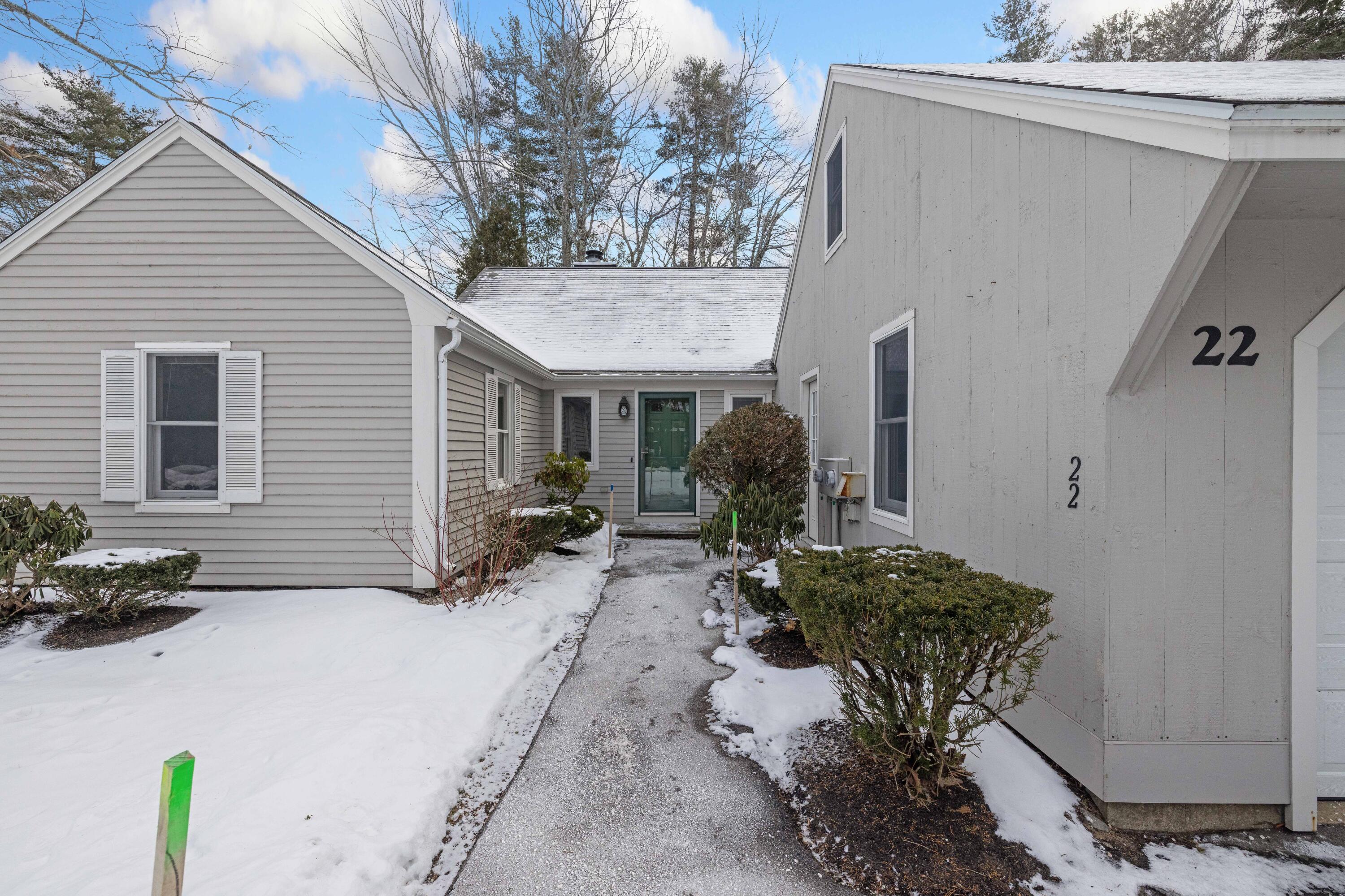 22 Oakwood Lane Kennebunk ME 04043