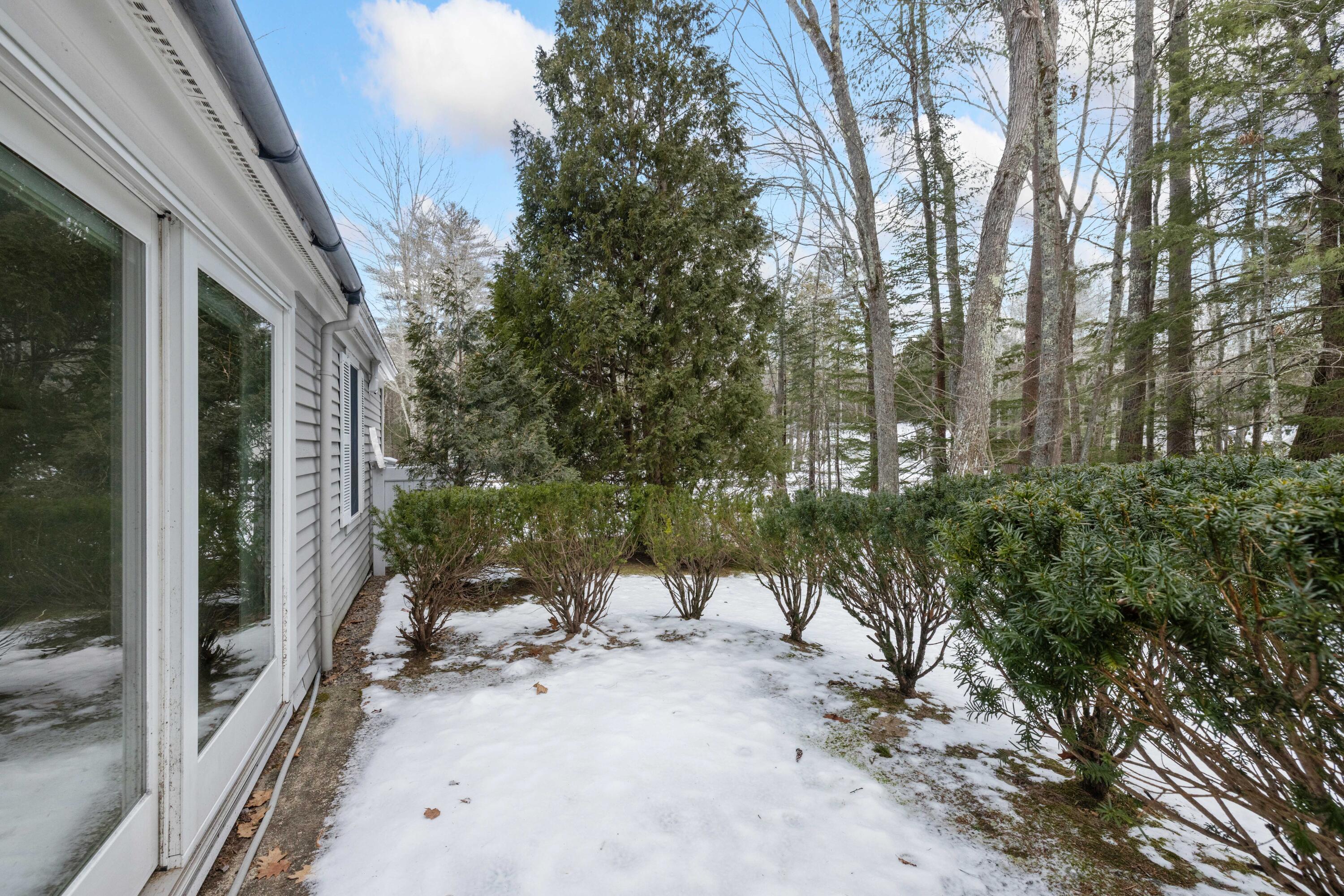 22 Oakwood Lane Kennebunk ME 04043