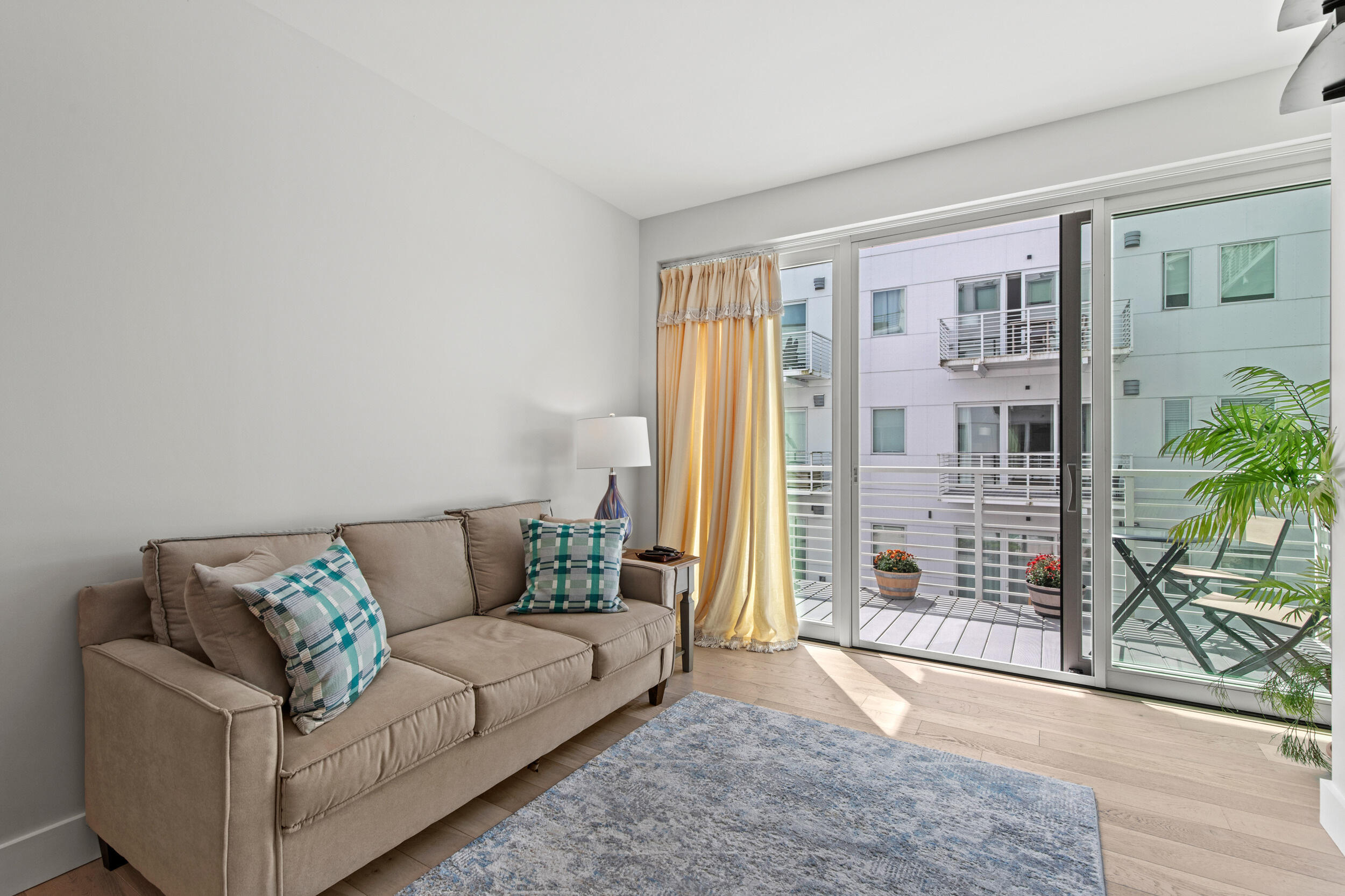 383 Commercial Street Portland ME 04101