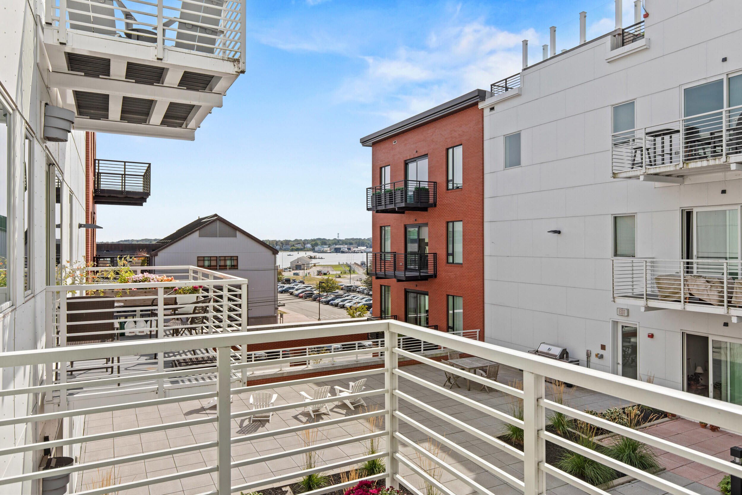 383 Commercial Street Portland ME 04101