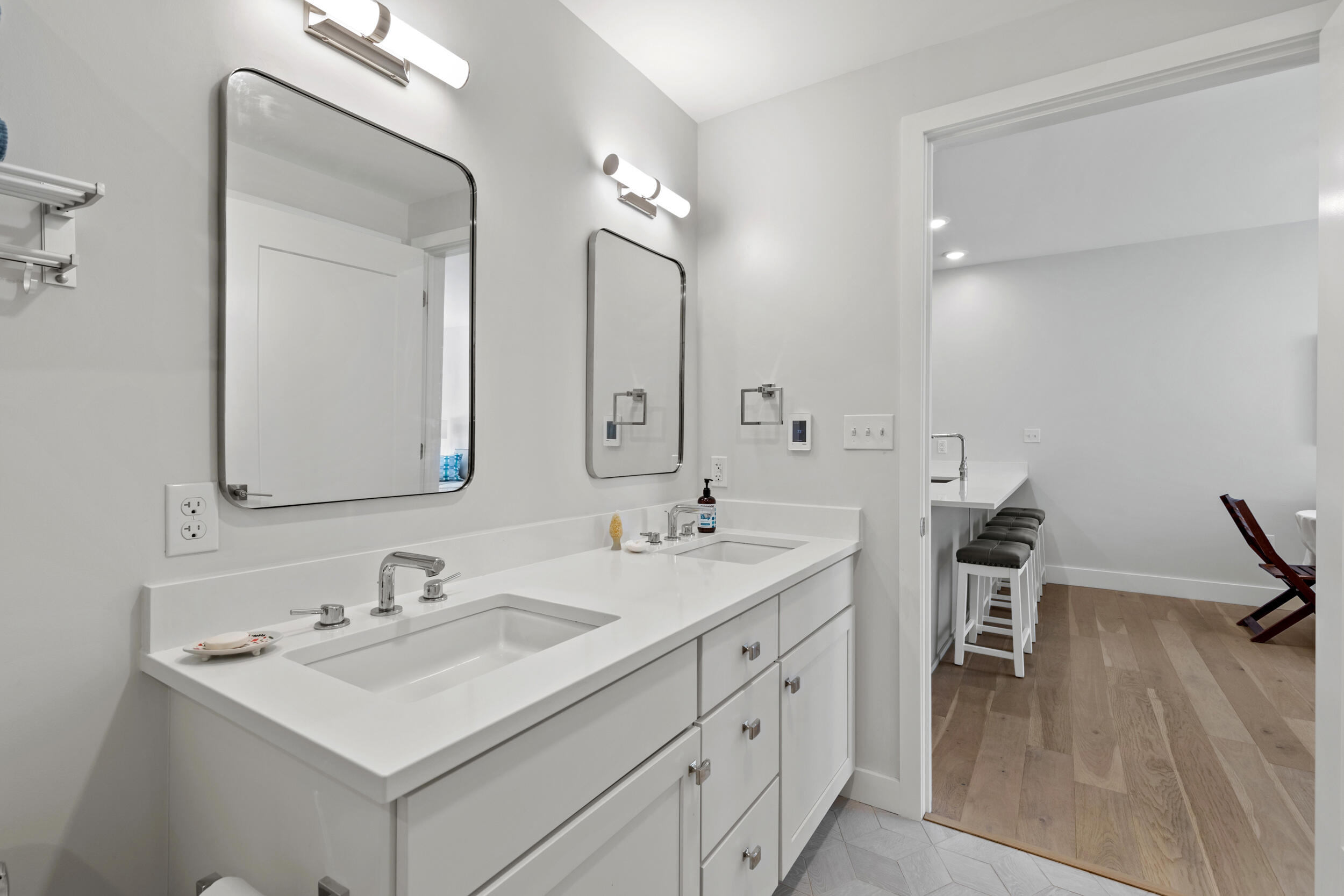 383 Commercial Street Portland ME 04101