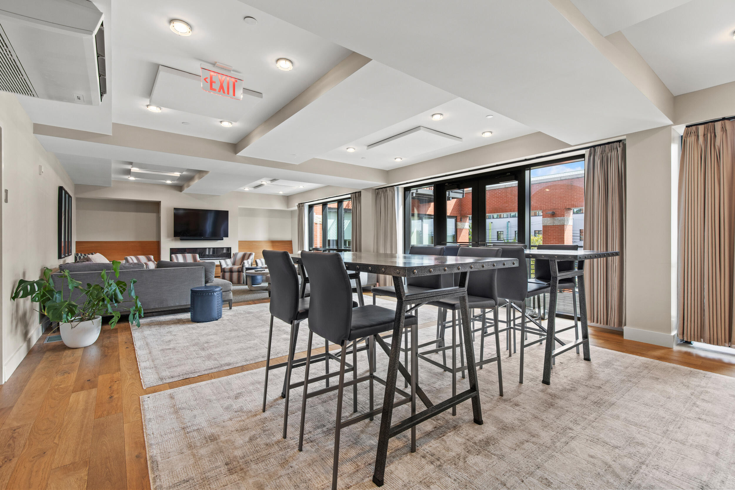 383 Commercial Street Portland ME 04101