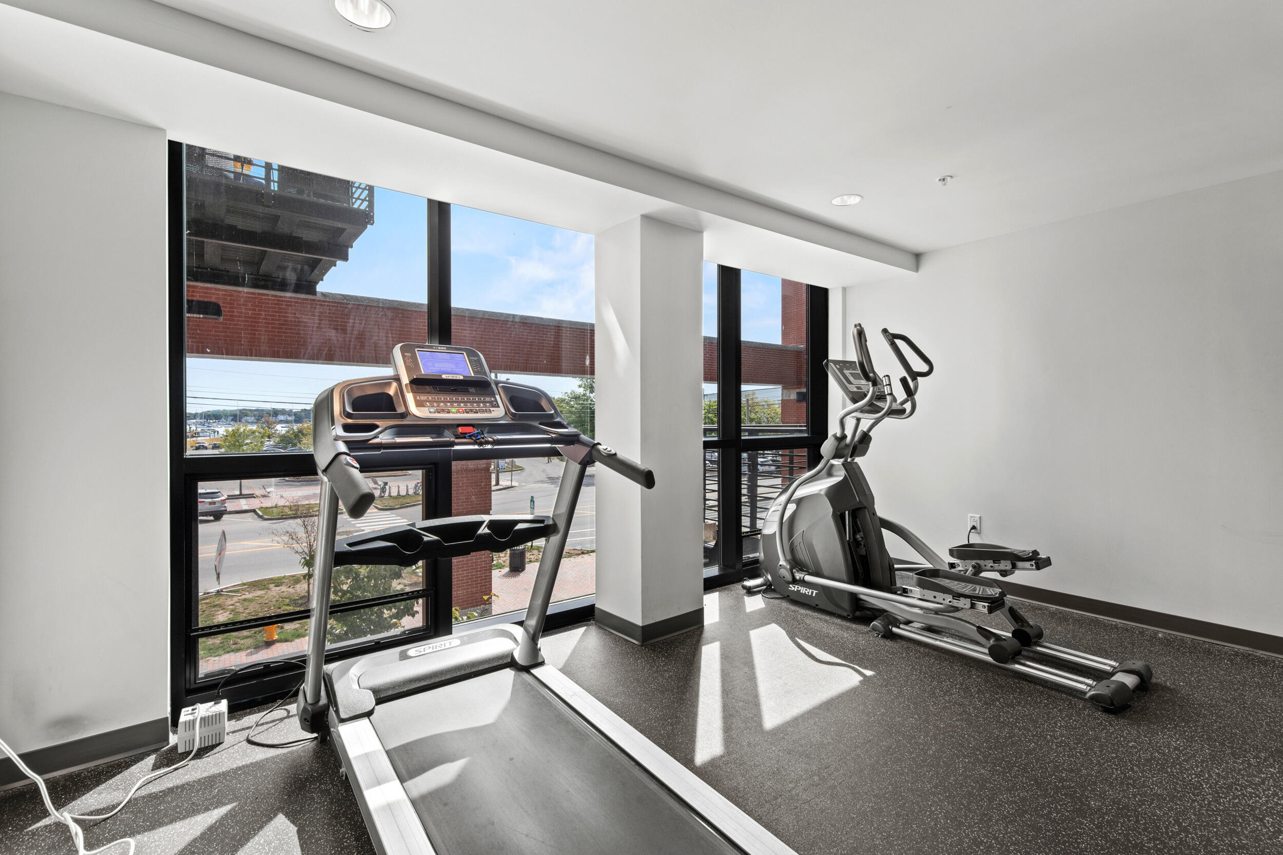 383 Commercial Street Portland ME 04101