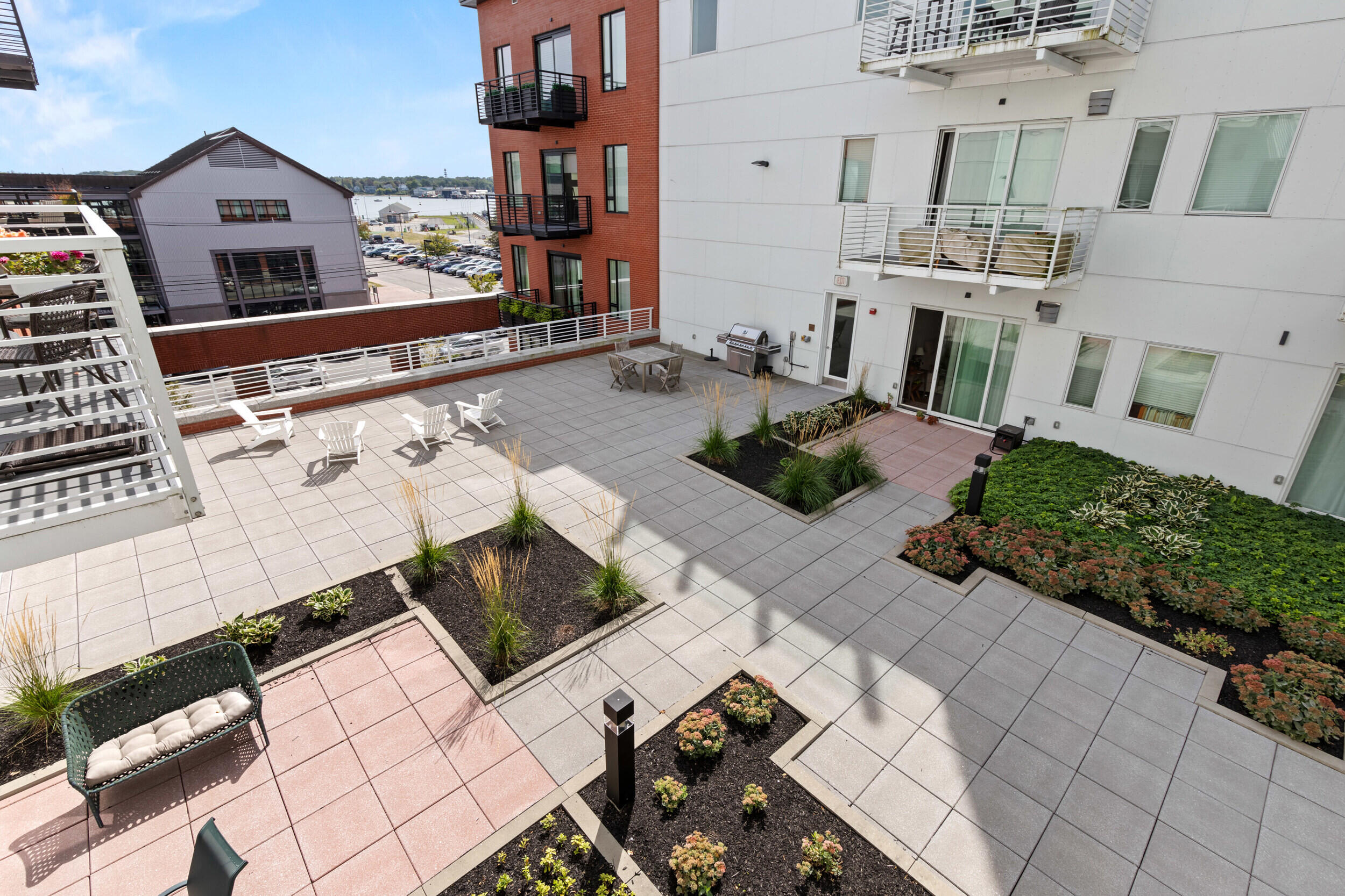 383 Commercial Street Portland ME 04101