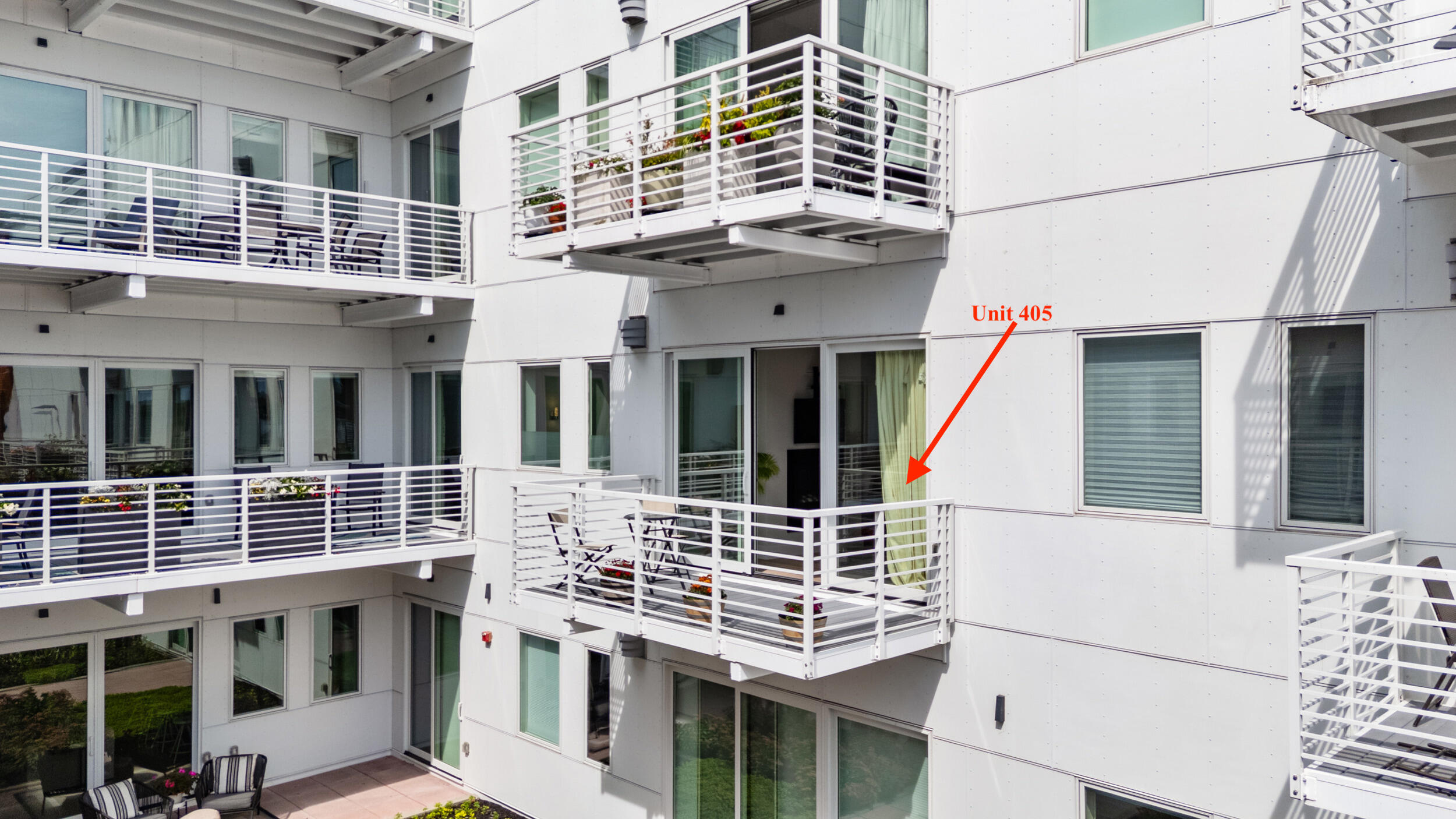 383 Commercial Street Portland ME 04101