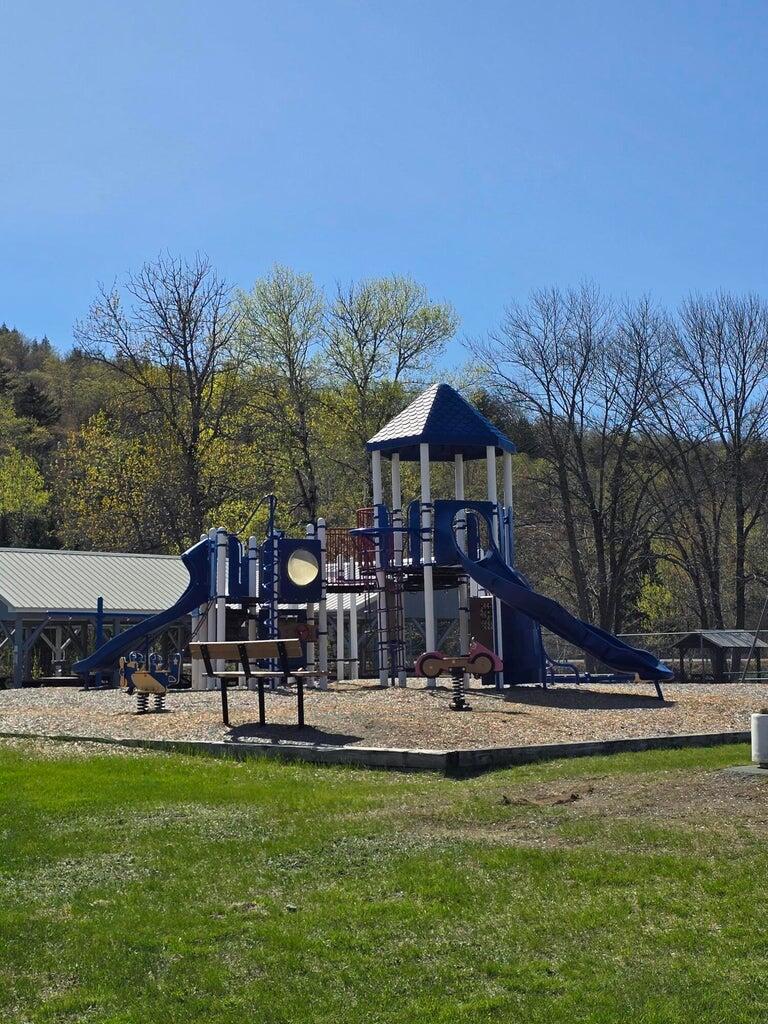 1209 Valley Crossing Carrabassett Valley ME 04947