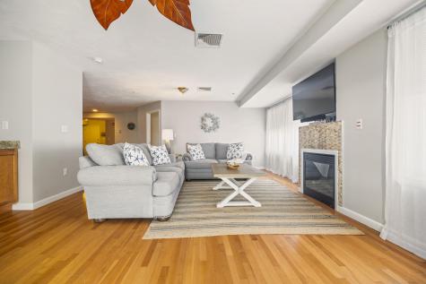 170 E Grand Avenue Old Orchard Beach ME 04064