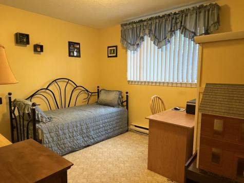 39 Albert Avenue Augusta ME 04330