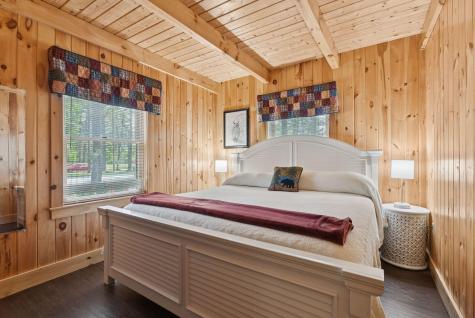 8 Log Cabin Lane Shapleigh ME 04076