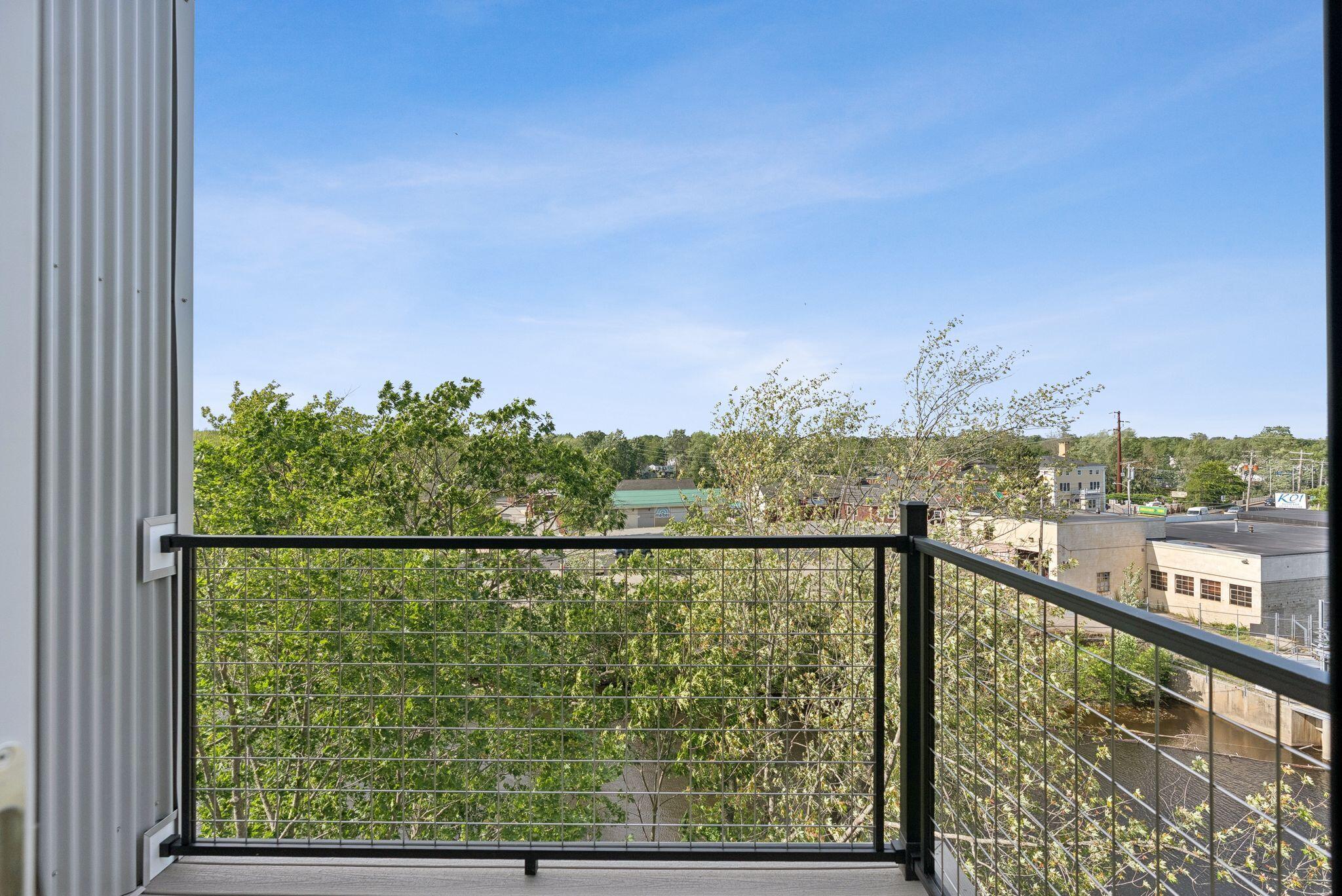 20 Upper Falls Road Biddeford ME 04005