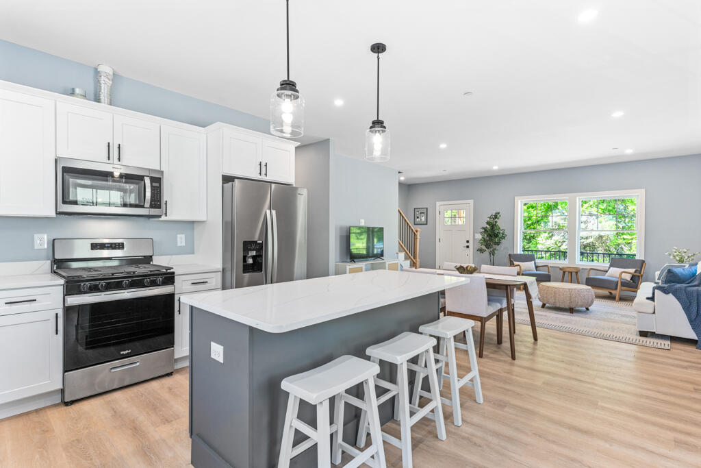 7 Parsonage Road North Yarmouth ME 04097