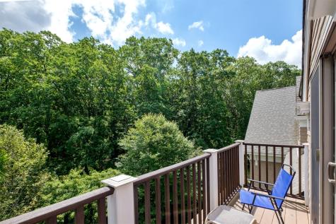 100 Shepards Cove Road Kittery ME 03904