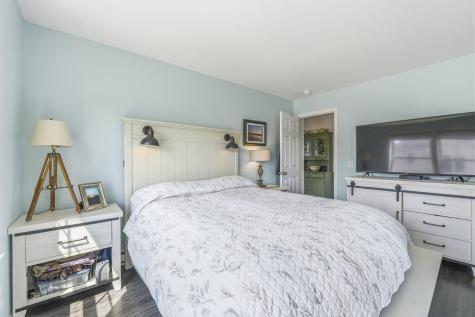35 Barefoot Cottage Road Wells ME 04090