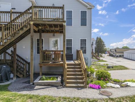 35 Barefoot Cottage Road Wells ME 04090