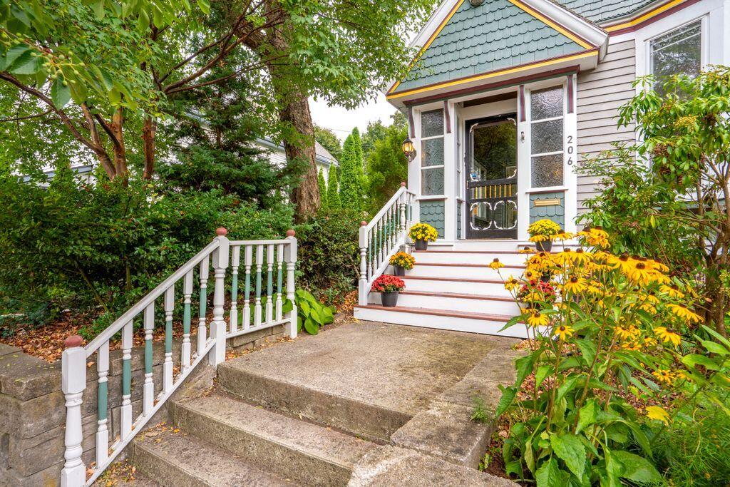 206 Coyle Street Portland ME 04103